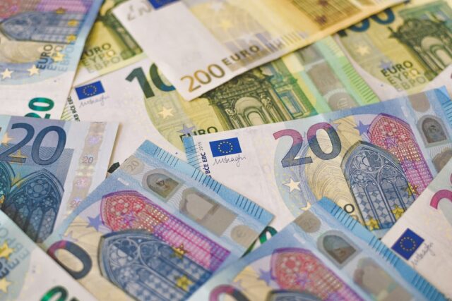 maximizing-profitability-in-forex-trading-strategies-for-taking-advantage-of-all-trading-of-currencies-on-the-forex