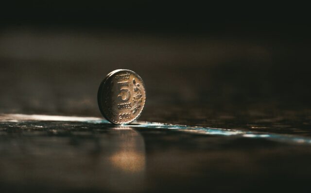 maximizing-profits-and-minimizing-risks-best-forex-brokers-for-beginner-traders-with-low-minimum-deposits