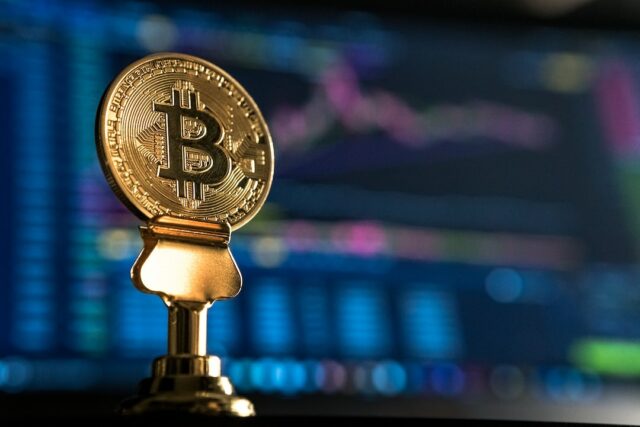 forex-scanners-vs-manual-trading-which-method-is-more-effective-for-profitable-trading