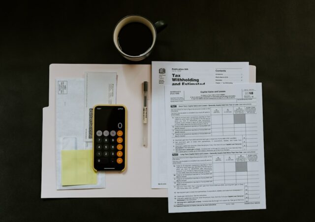 the-benefits-and-challenges-of-forex-trading-for-australians